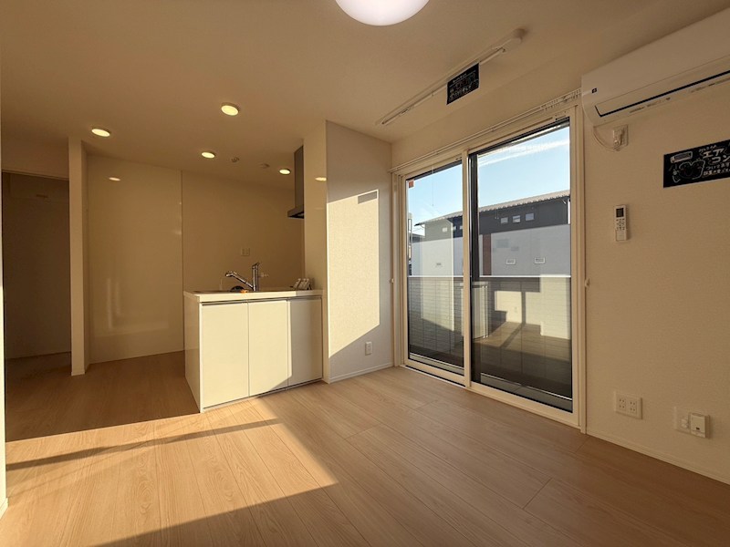 居室・リビング　同仕様写真