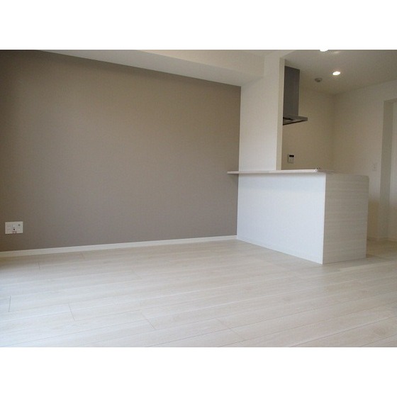 居室・リビング　※別号室参考写真