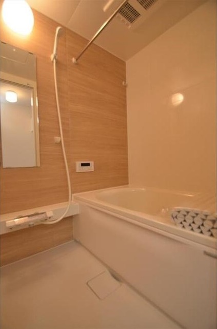 バス・シャワールーム　バスルーム