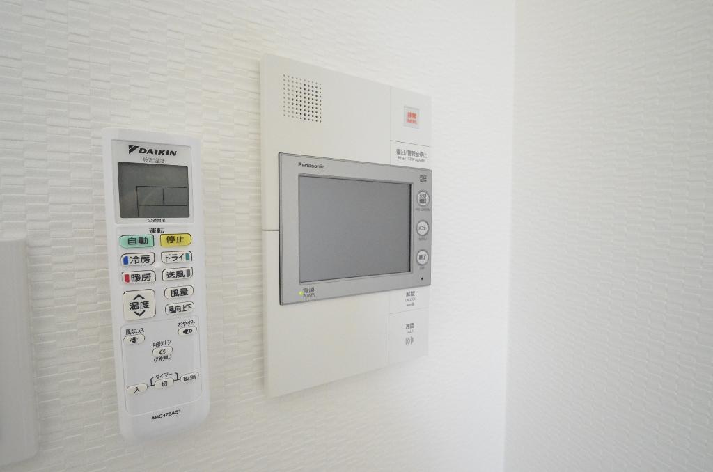 セキュリティ　カメラ付インターホン