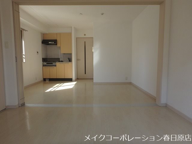 居室・リビング　写真は同型タイプ