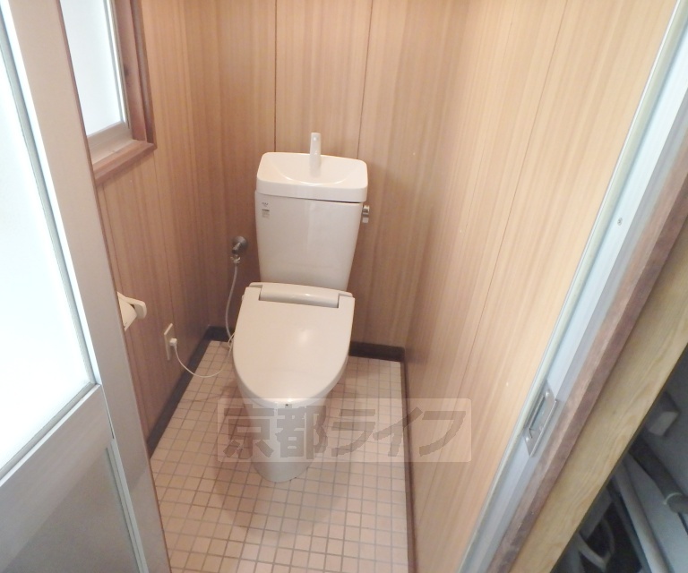 トイレ　清潔感のあるトイレです。