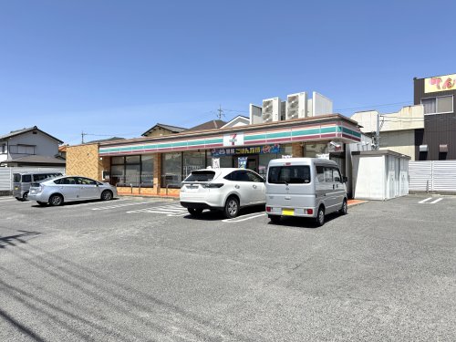コンビニ　セブンイレブン 白山店（コンビニ）まで434m