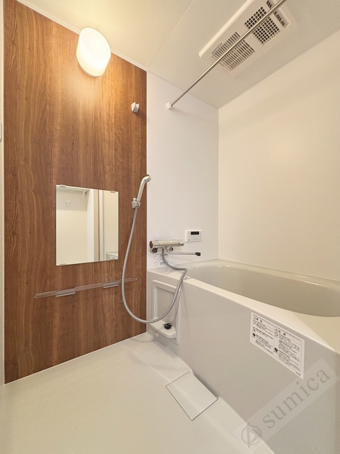 バス・シャワールーム　追い炊き・浴室暖房乾燥機付きバスルーム♪