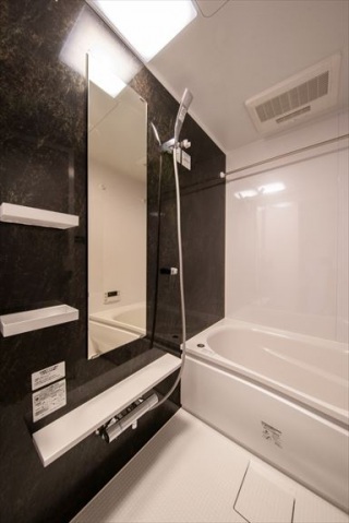 バス・シャワールーム　The MODERN学南町