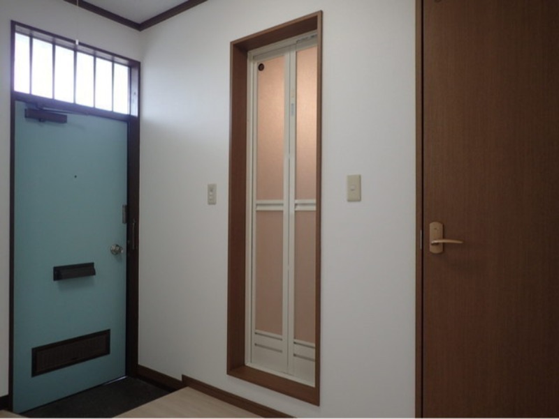 玄関　図面と現状に相違がある場合には現状を優先