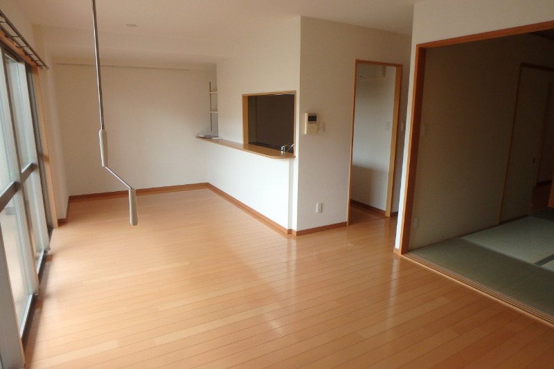 居室・リビング　同間取　別号室