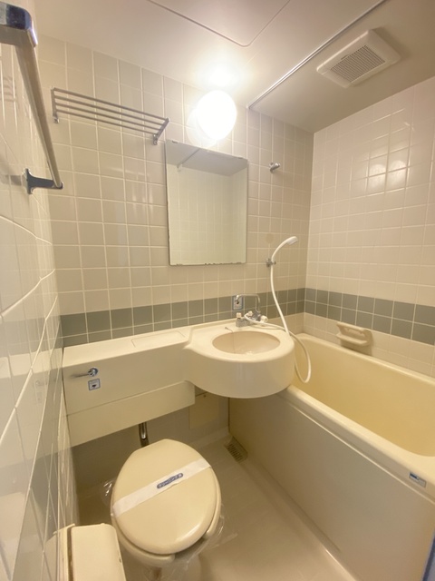 バス・シャワールーム　３点ユニット