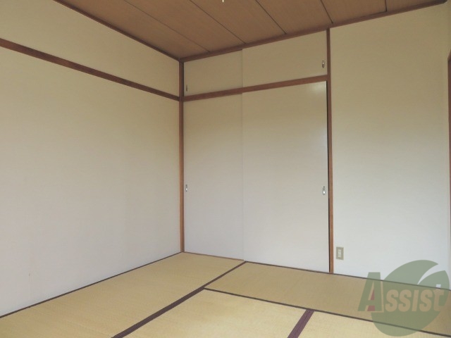 収納　収納があるので、部屋のスペースを広く使えていいですね