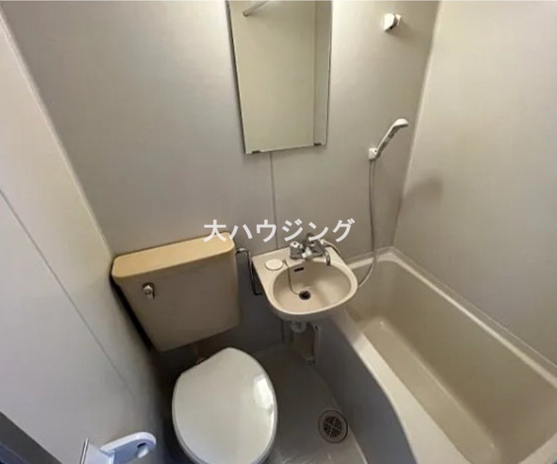 バス・シャワールーム