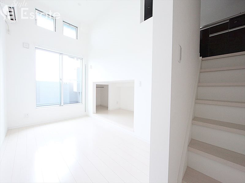 居室・リビング　内装