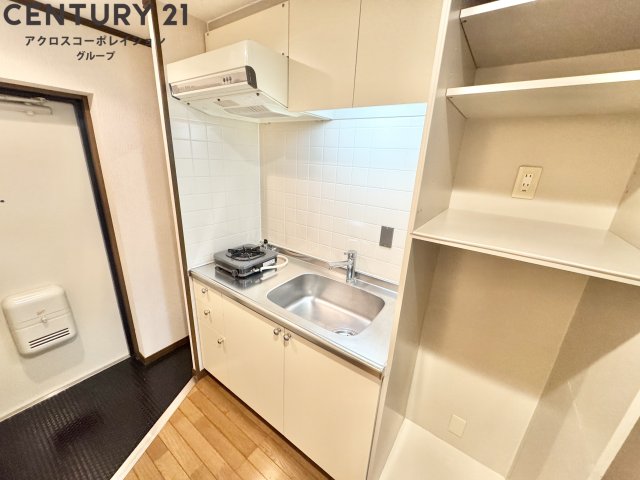 キッチン　壁付けキッチンでスペースを有効活用できます！