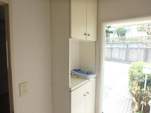 玄関　★お問い合わせは044-299-8985★