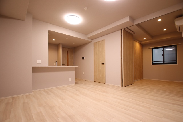 居室・リビング　※別室の参考写真の為、現況優先です。