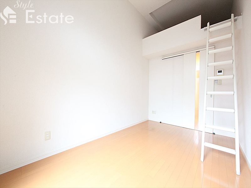 居室・リビング　内装