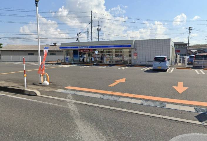 コンビニ　ローソン鳥取千代工業団地前店（コンビニ）まで472m