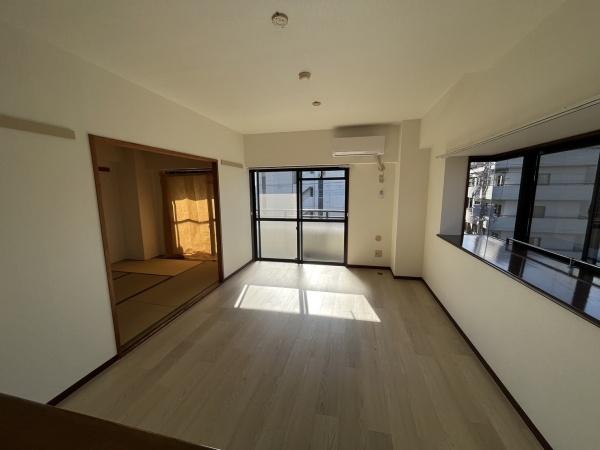 その他　広々したリビングダイニング