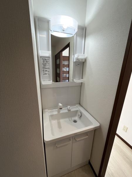 洗面設備　独立洗面台！