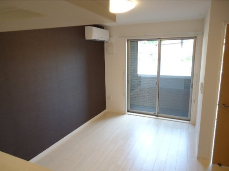 居室・リビング　図面と現状に相違がある場合には現状を優先