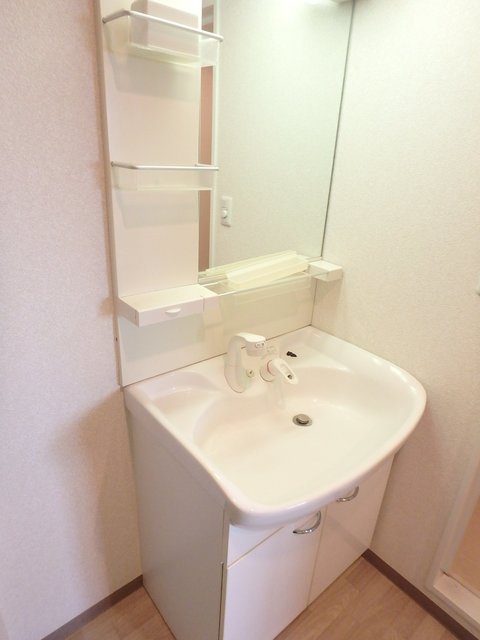 洗面設備　別号室参照