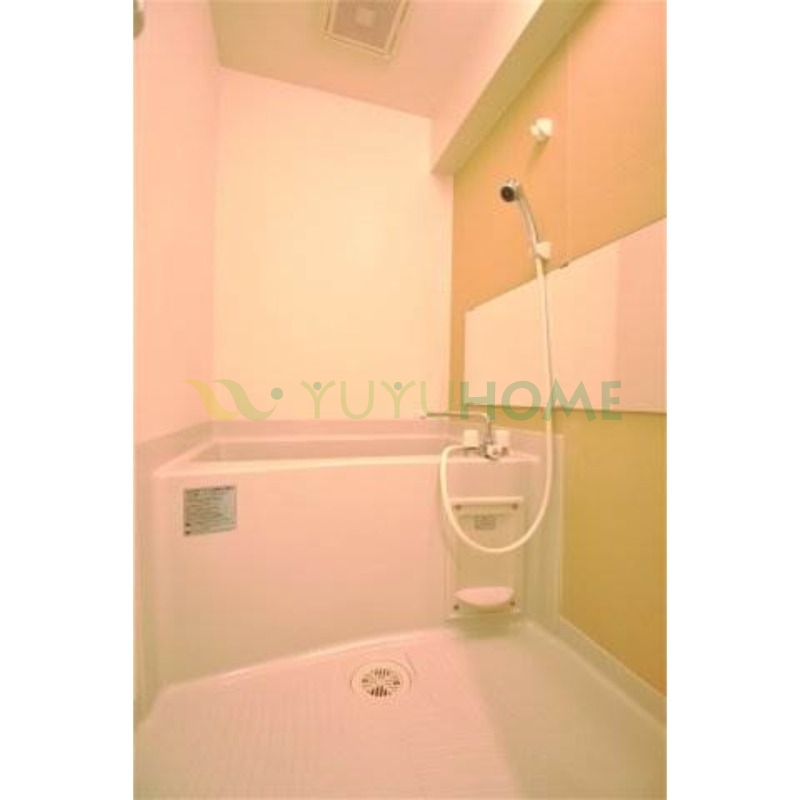 バス・シャワールーム　※間取り・設備等に相違がある場合は、現状優先※