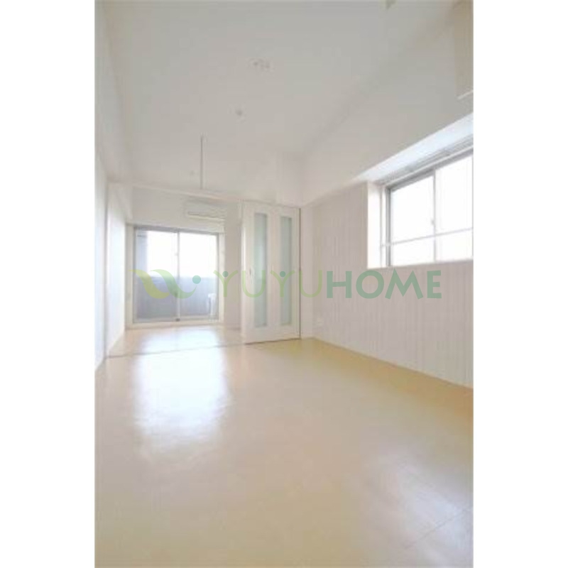 居室・リビング　※間取り・設備等に相違がある場合は、現状優先※