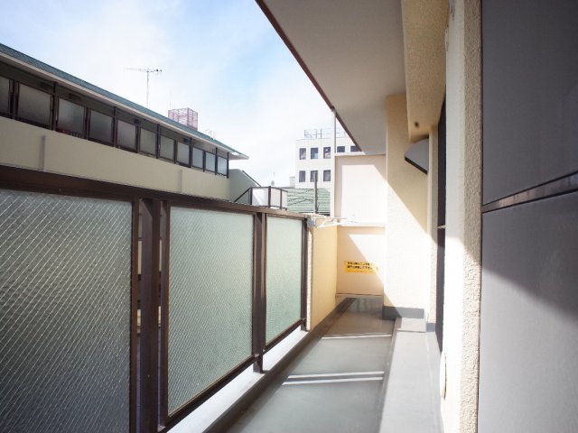 バルコニー　バルコニー