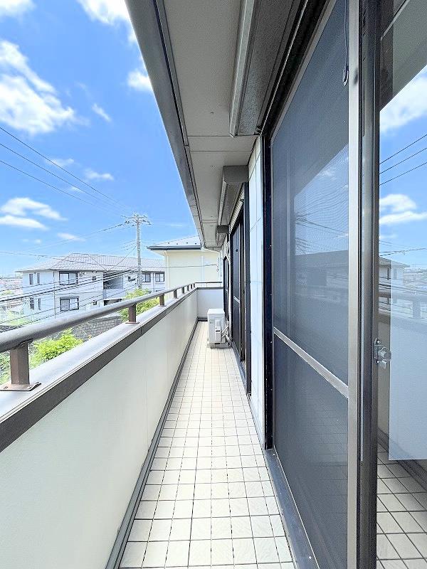 バルコニー　ベランダ