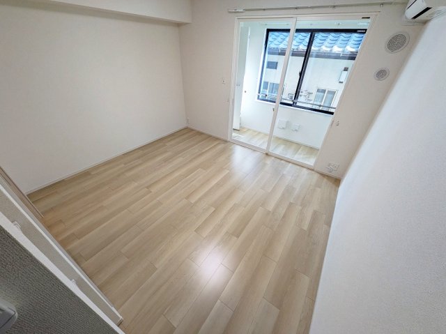 居室・リビング　※同じ間取りの別部屋のお写真です※