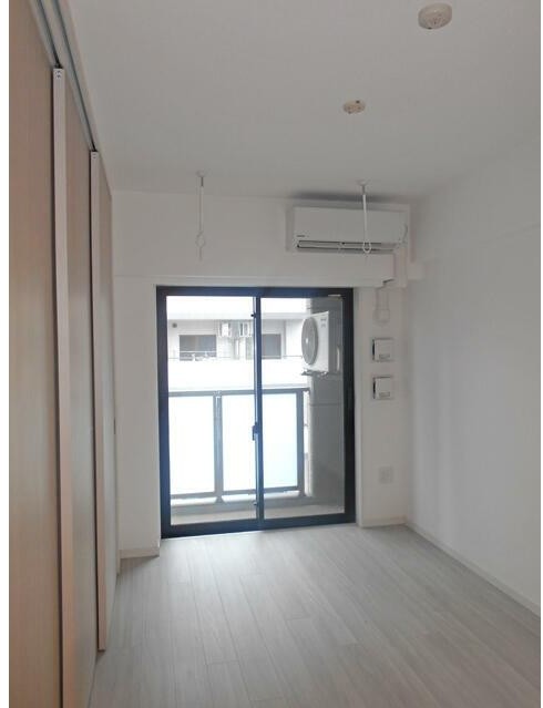 居室・リビング　開放感のあるゆったりとしたお部屋です♪