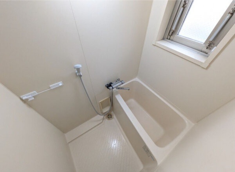 バス・シャワールーム　図面と現状に相違がある場合には現状を優先