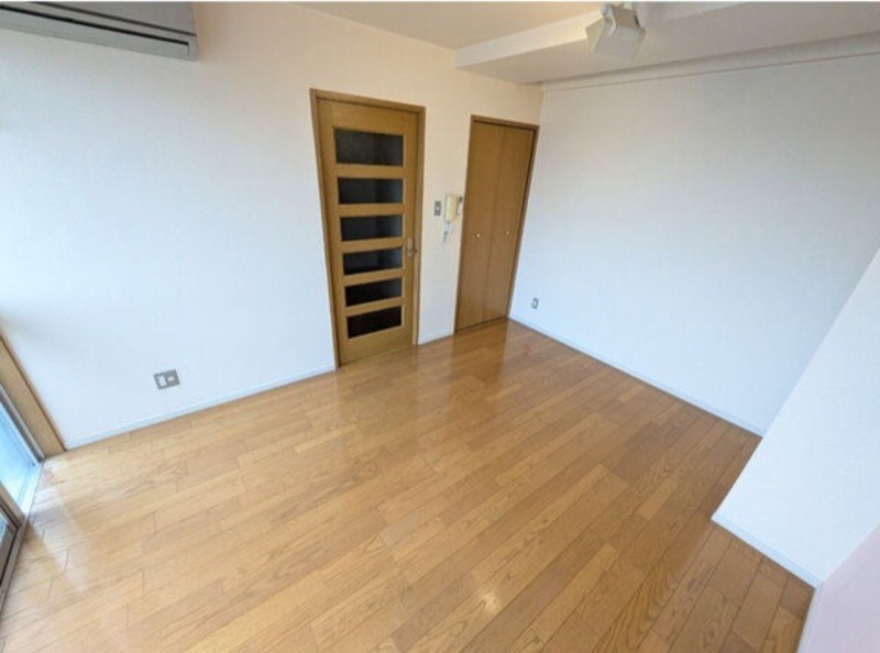 居室・リビング　図面と現状に相違がある場合には現状を優先