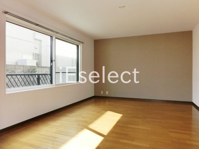 居室・リビング　開放感のあるリビングです。