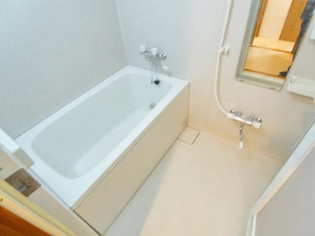 バス・シャワールーム　★お部屋探しはタウンハウジング高幡不動店まで★