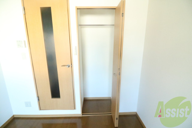 収納　クローゼットタイプのお部屋です。