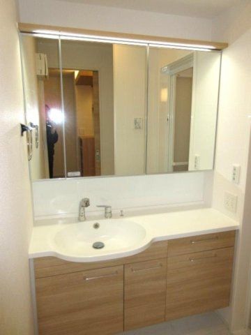 洗面設備　☆嬉しい独立洗面台☆