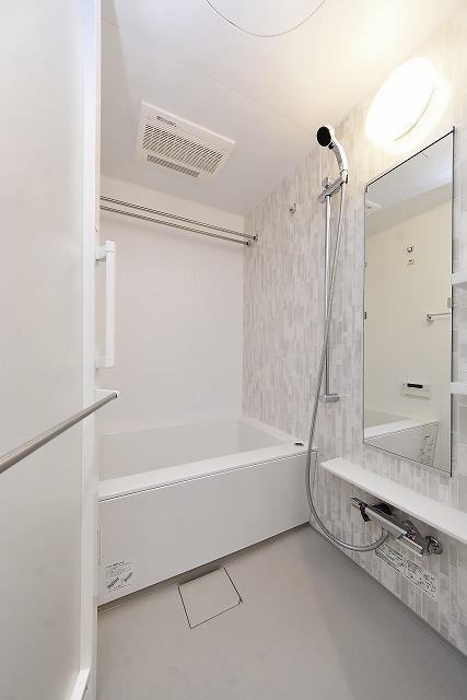 バス・シャワールーム　バス※別部屋参考写真