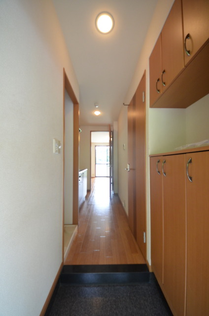 玄関　★玄関周りも窮屈になりません★