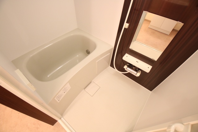 バス・シャワールーム　※別室の参考写真の為、現況優先です。