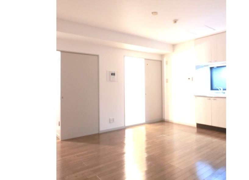 居室・リビング　こちらのリビングで趣味の時間をお楽しみください