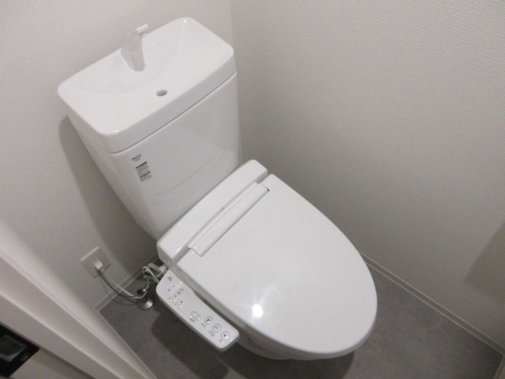 トイレ　トイレ