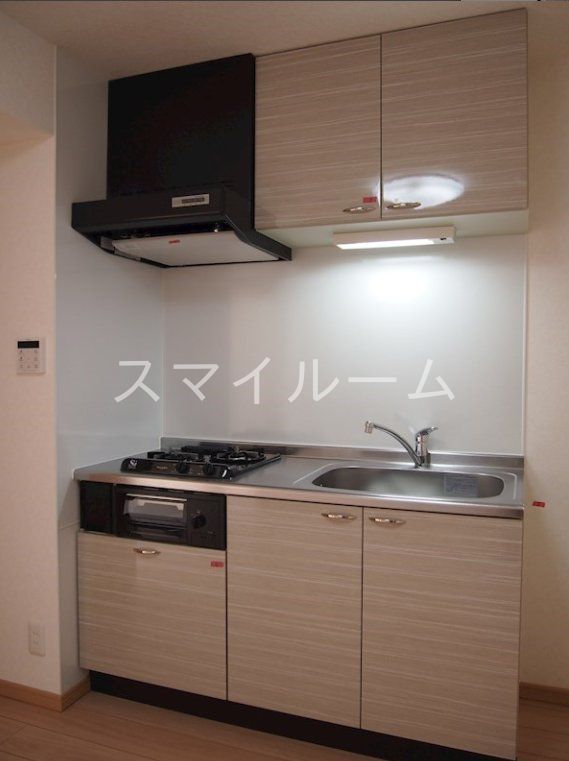 キッチン　※別部屋参考写真です。