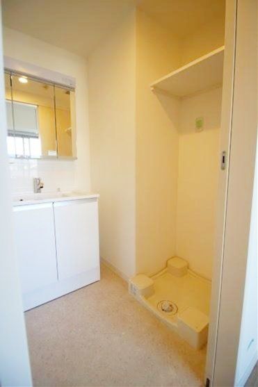 洗面設備　お部屋探しは株式会社　タウンハウジング　までお気軽にお問合…