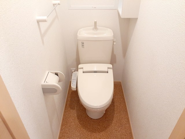 トイレ　ウォシュレット