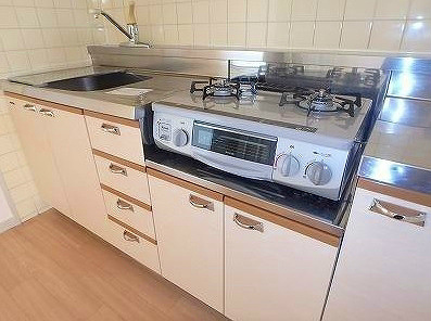 キッチン　2口ガスキッチン（グリル付）