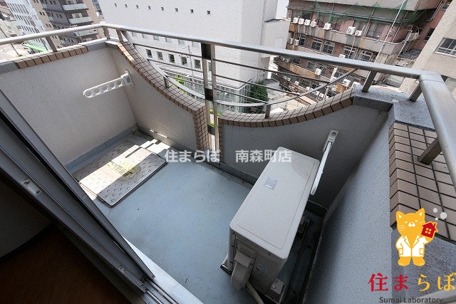 バルコニー　日常使いを想像しながら