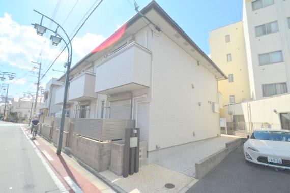 建物外観　綺麗な外観の素敵なお部屋があなたを待っています。