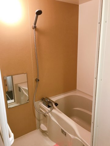バス・シャワールーム　写真は同型タイプのお部屋です★