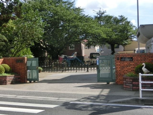 幼稚園・保育園　新検見川幼稚園（幼稚園・保育園）まで370m