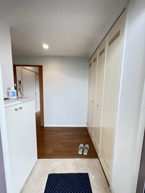 玄関　きれいな玄関です